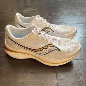 Saucony Endorphin Speed 3